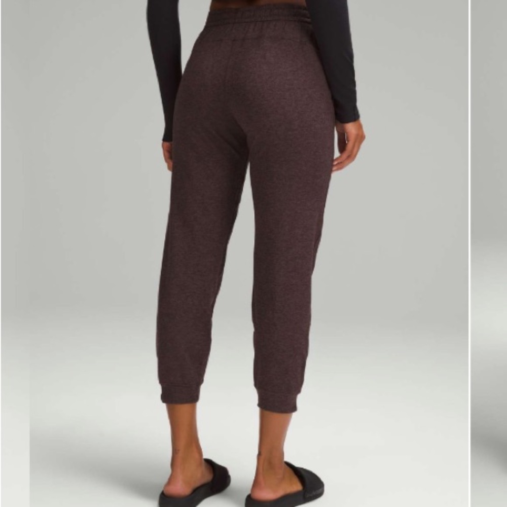 Lululemon Soft Jersey Classic Fit Mid Rise Jogger Dark Espresso Size 6 - Picture 8 of 8